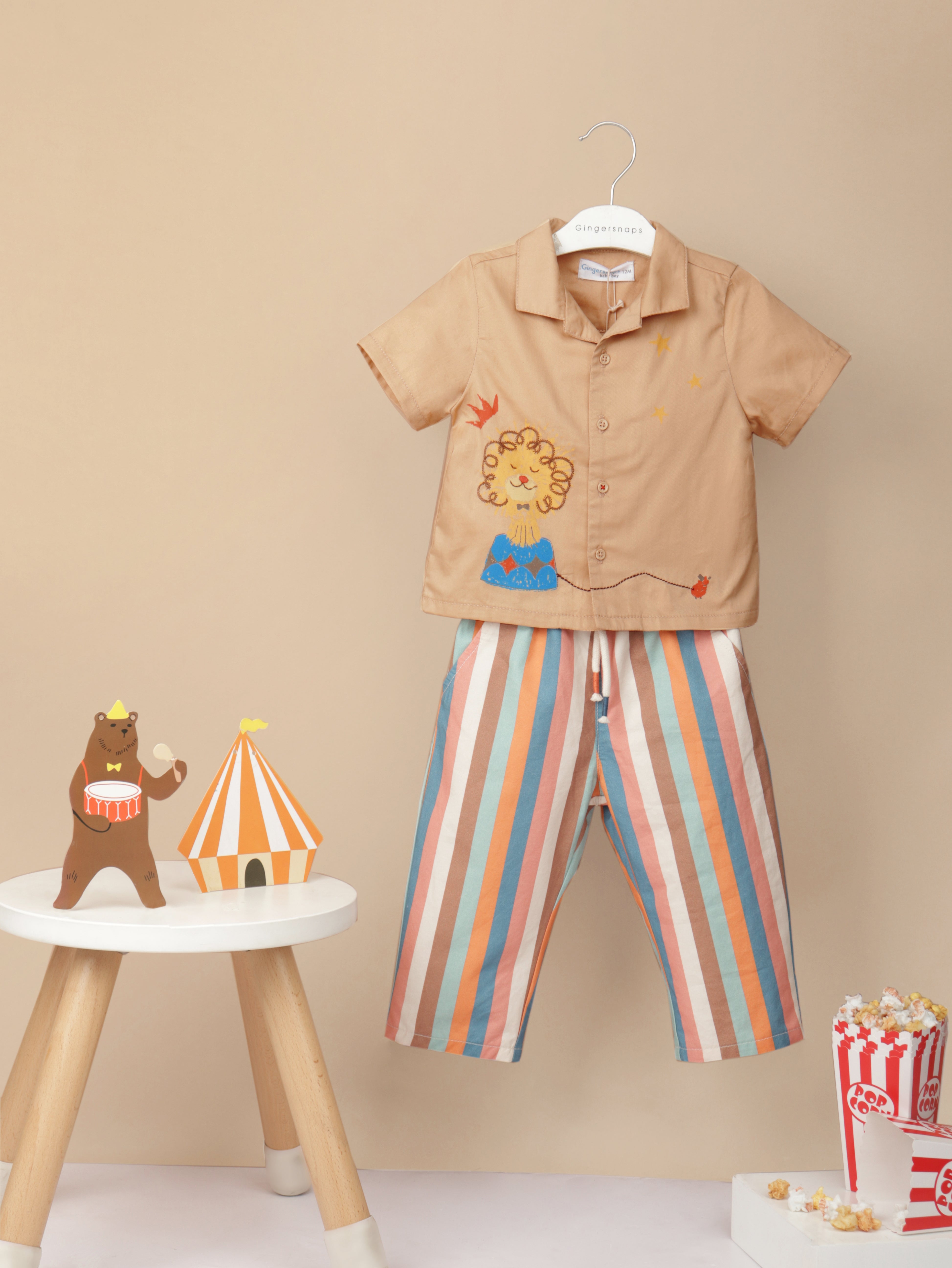 BABY JULIAN SHIRT WITH LION AND STARS PRINT WITH EMROIDERED DETAILS