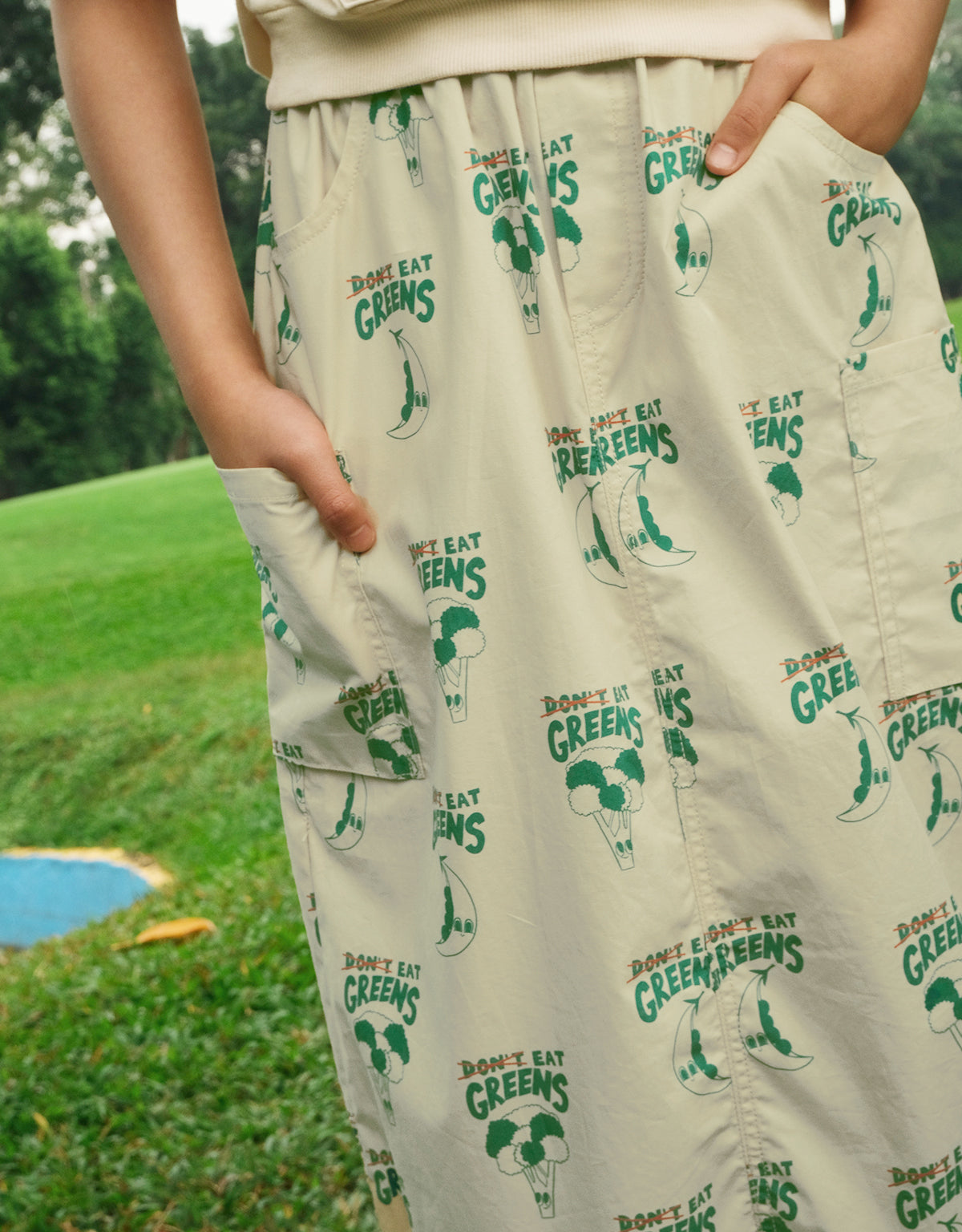 LUCY PULL-UP CARGO SKIRT VEGGIES GROVE