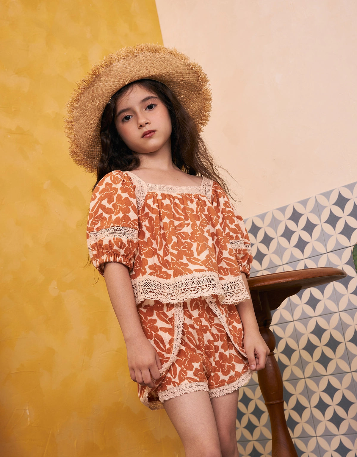 GIRLS FLORAL PRINT LACE CUT OUT BLOUSE