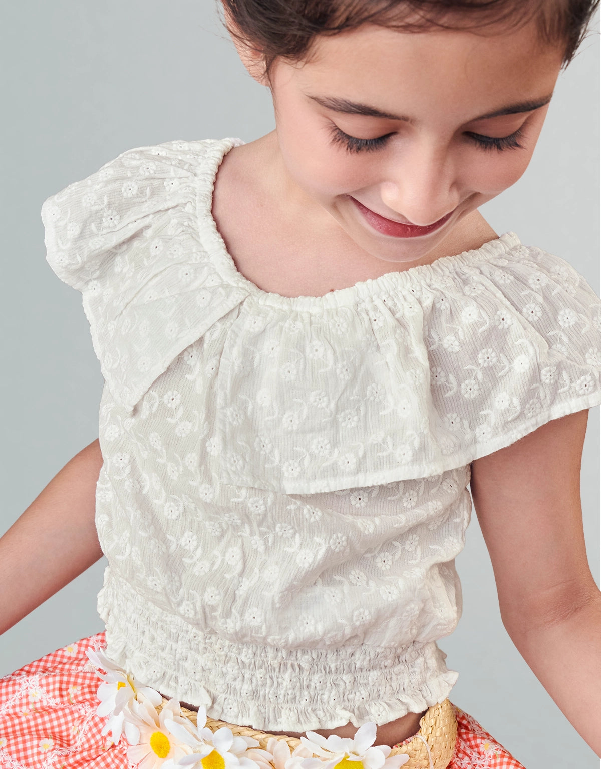 FELICIA EMBROIDERED TOP WITH WIDE RUFFLED NECKLINE