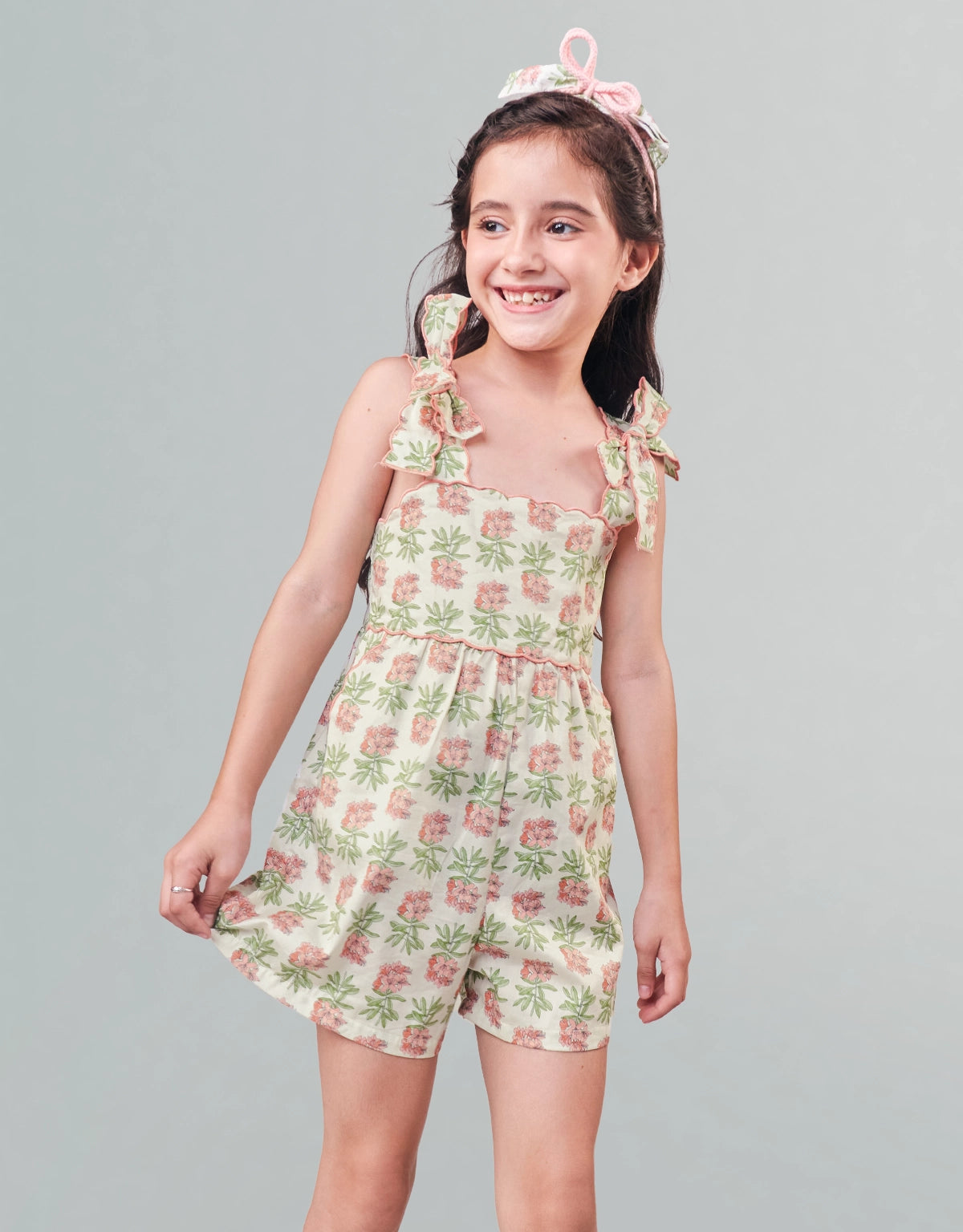 SASHA FLORAL PLAYSUIT WITH CONTRAST SCALLOP EMBROIDERY