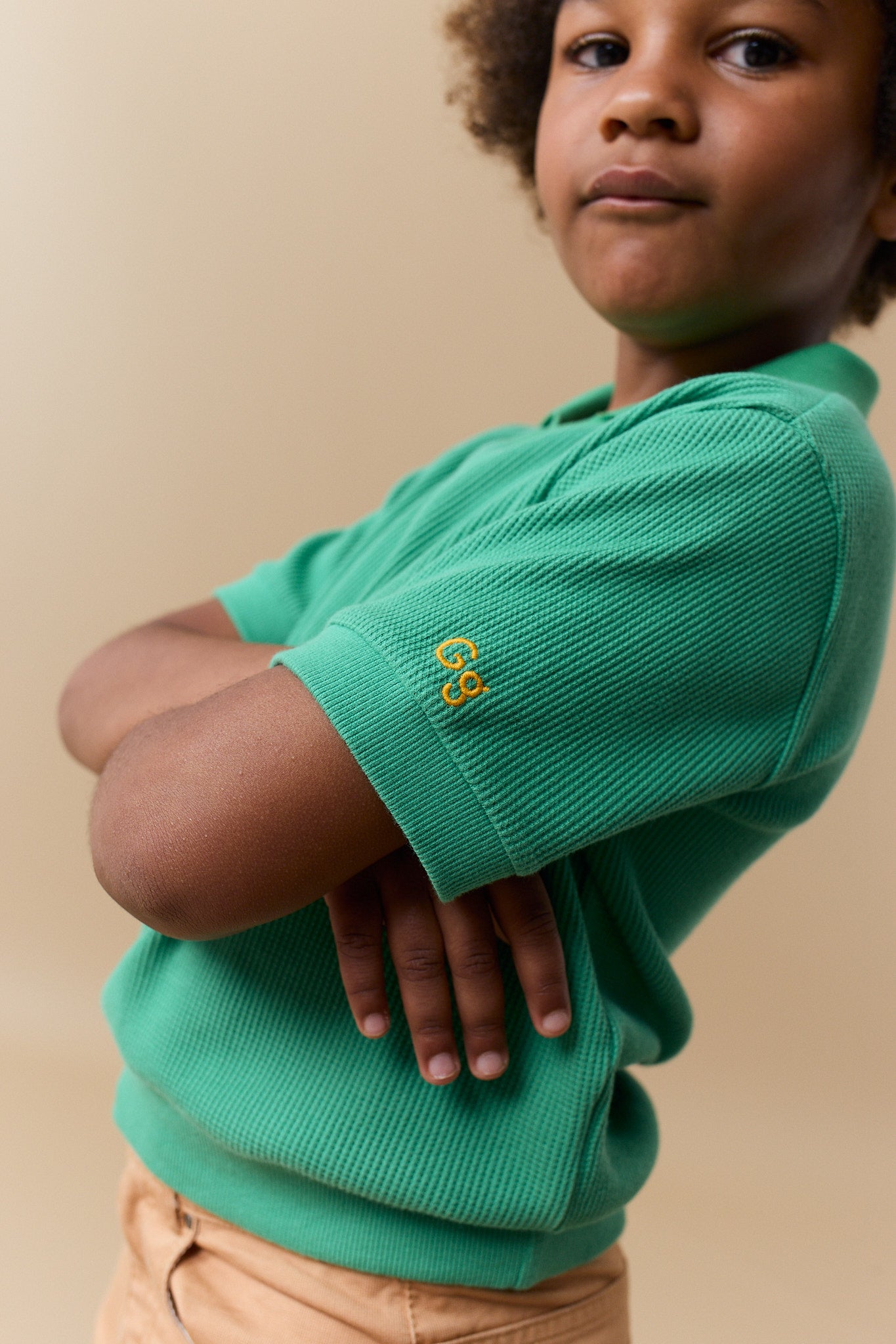 OLIVER V-NECK WAFFLE POLO