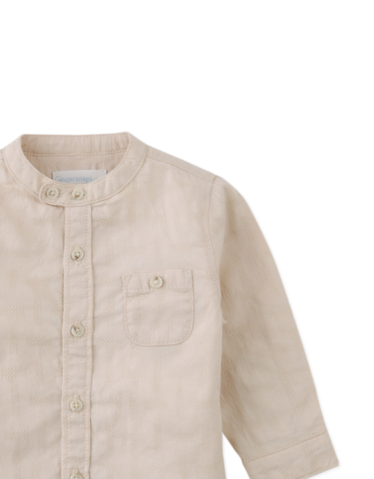 Baby Dot Textured Pattern Extended Collar Band Shirt close-up detail