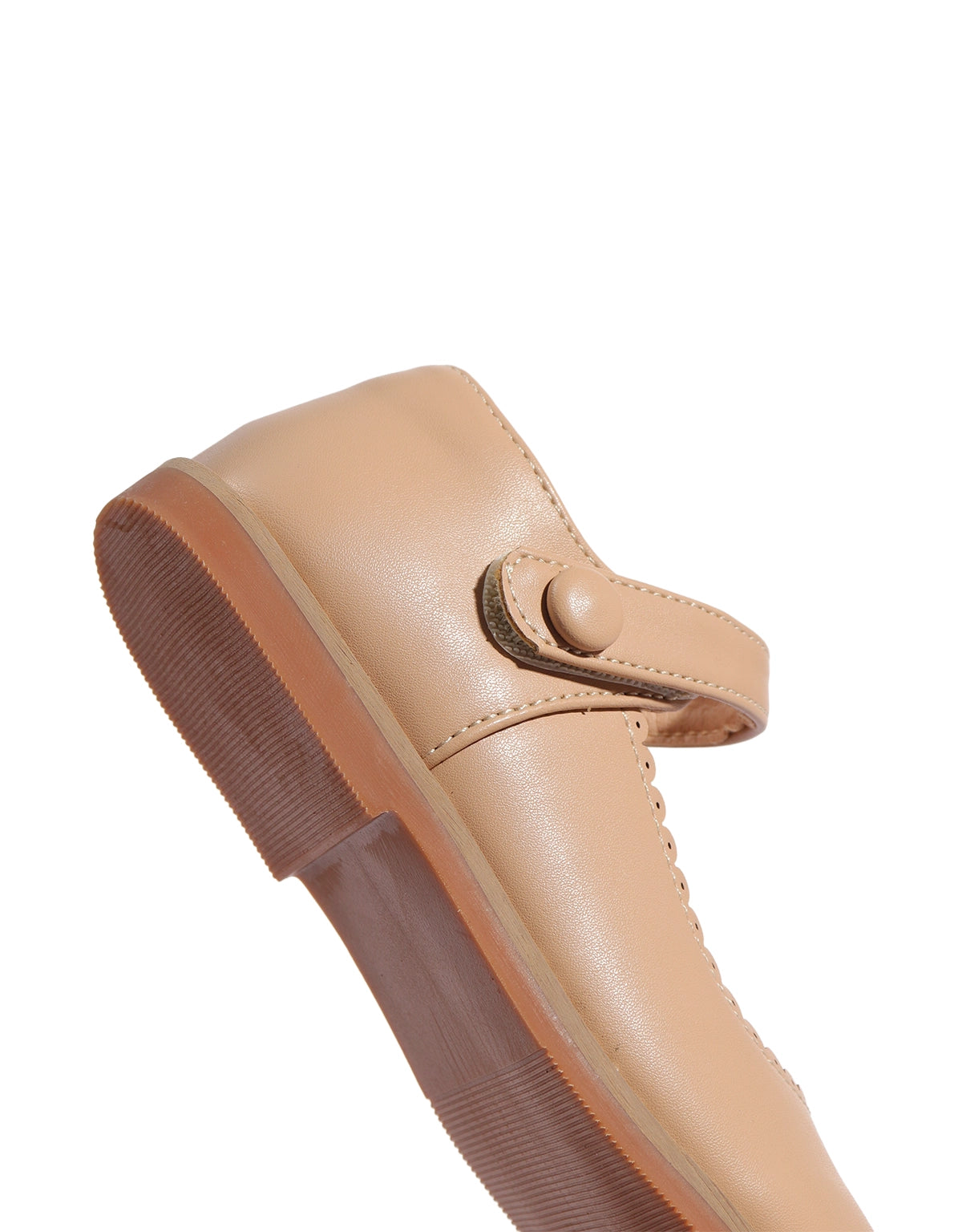 Mary Jane Shoes with Scallop Details style detail