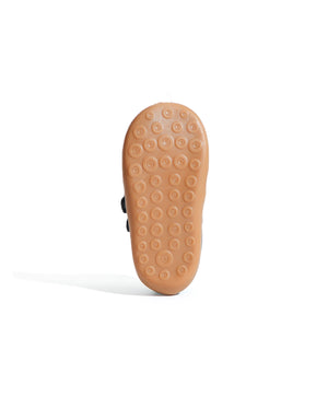 Baby Velcro Strap Shoes fabric and fit detail